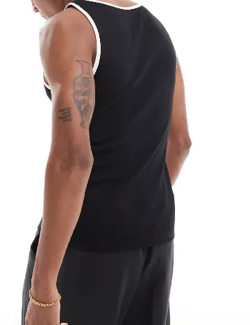 Maiou ASOS, negru