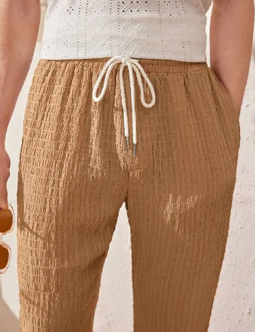 Pantaloni SHEIN, maro