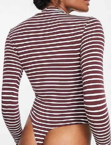 Body ASOS, visiniu Rosu