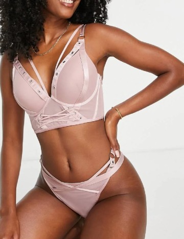 Chilot Hunkemöller, roz