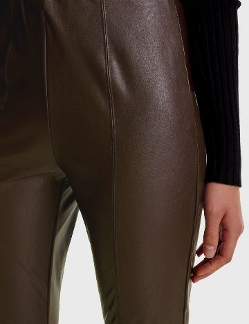 Pantaloni Edited, maro