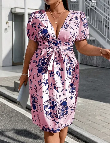 Rochie scurta SHEIN CURVE, roz