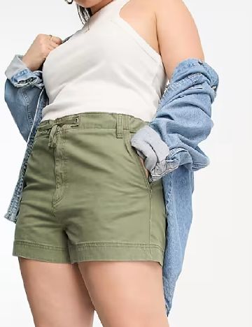 Pantaloni scurti ASOS Curve, verde