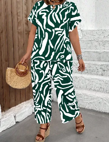 Compleu SHEIN CURVE, alb/verde Verde