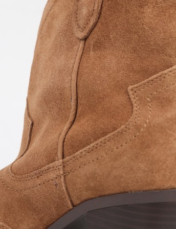 Ciocate Stradivarius, maro