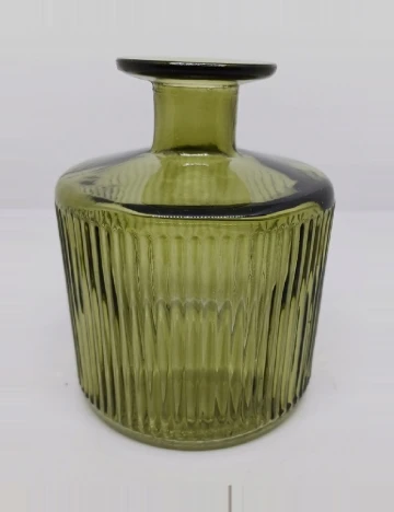 Vaza mica de sticla, verde Verde