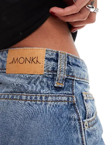 Fusta Monki, albastru Albastru