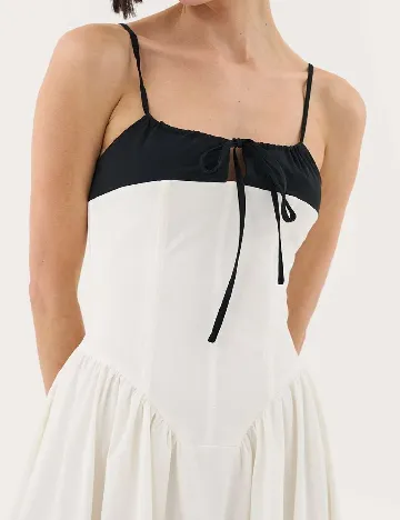 Rochie medie extro&vert, alb Alb