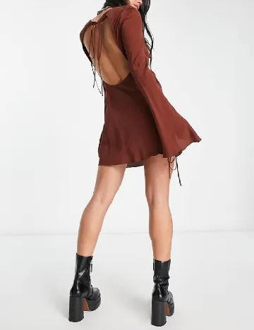 Rochie scurta Weekday, maro Maro