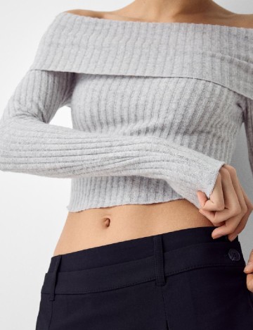 Top Bershka, gri