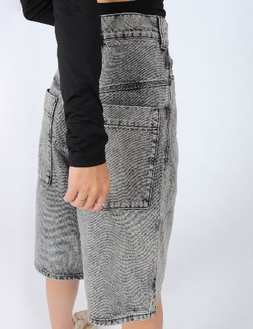 Pantaloni scurti COLLUSION, gri