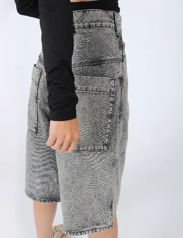 Pantaloni scurti COLLUSION, gri Gri