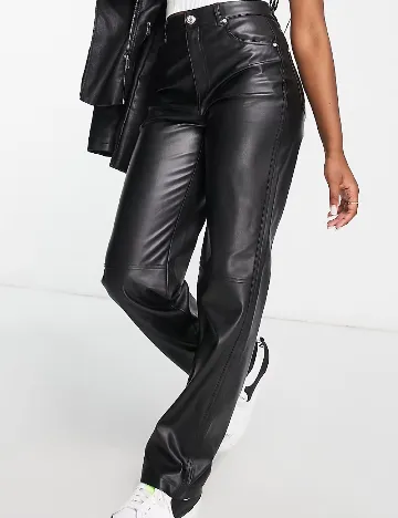 Pantaloni Bershka, negru Negru