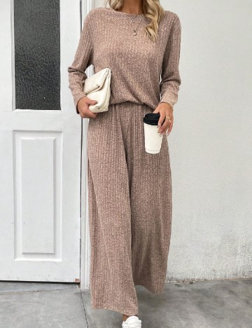 Compleu Emery Rose, maro