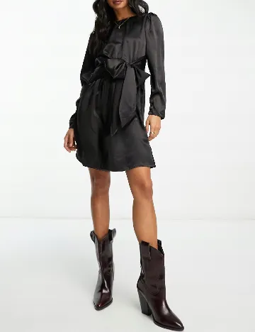 Rochie scurta Vila, negru Negru