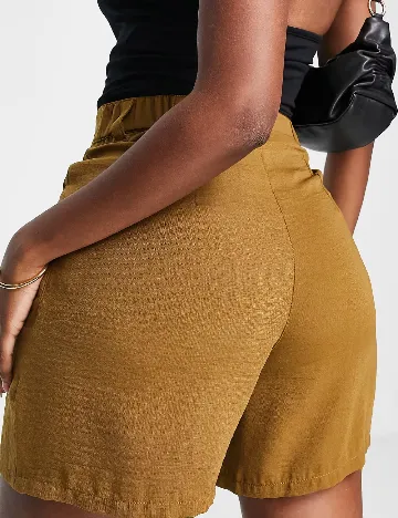 Pantaloni scurti ASOS, kaki Maro