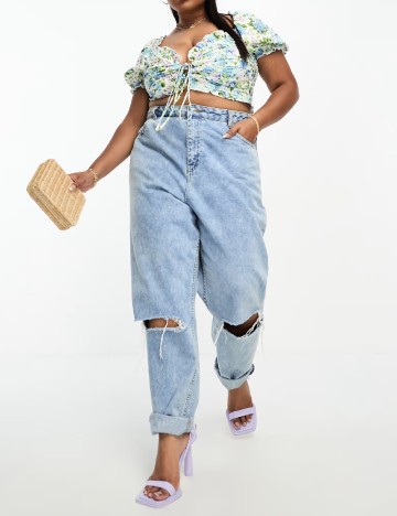 Top the frolic, floral print