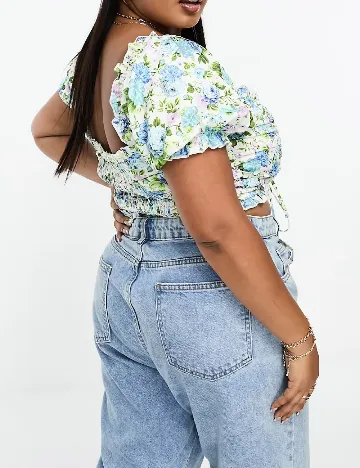 Top the frolic, floral print Floral print