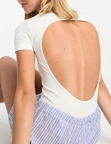 Body Pull&Bear, alb