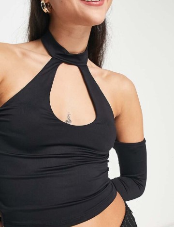 Top Bershka, negru