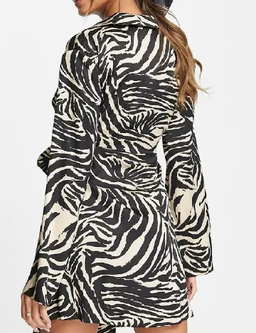 Rochie scurta Monki, negru/crem Crem