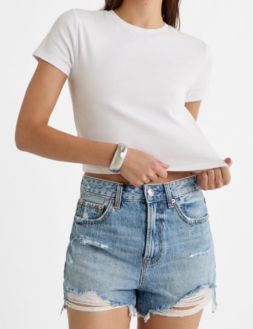 Pantaloni scurti Stradivarius, albastru