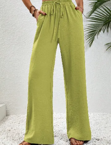 Pantaloni SHEIN, verde Verde