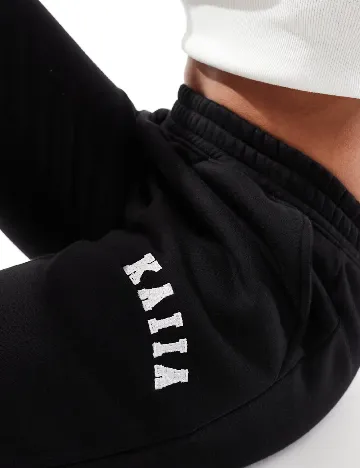 Pantaloni Kaiia, negru Negru