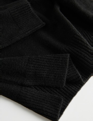 Pulover Reserved, negru