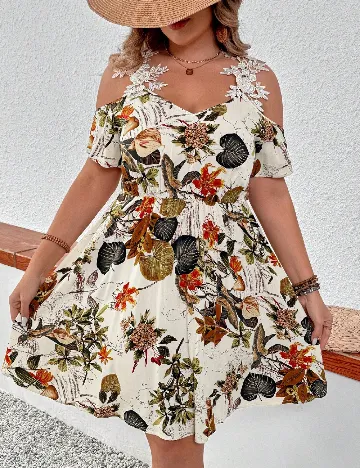 Rochie scurta SHEIN CURVE, crem Crem