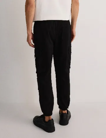 Pantaloni Reserved, negru Negru