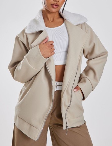 Jacheta PrettyLittleThing, crem