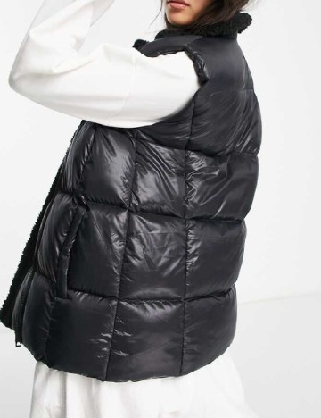 Vesta Threadbare, negru