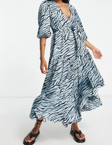 Rochie medie Glamorous, albastru Albastru