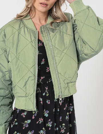 Jacheta Only, verde Verde