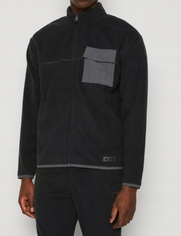 Jacheta Hollister, gri
