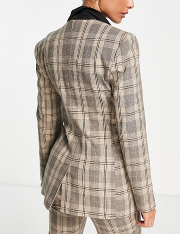 Sacou ASOS, maro