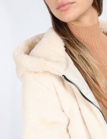 Jacheta Zara, crem