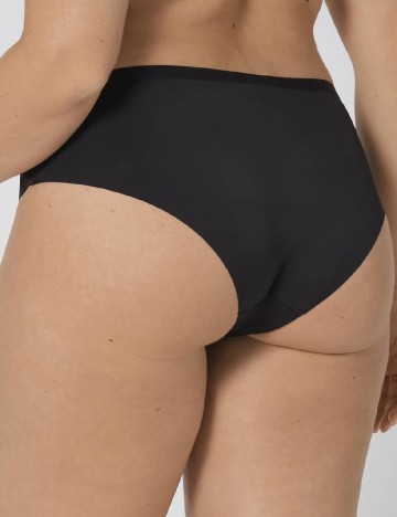 Chilot Triumph, negru