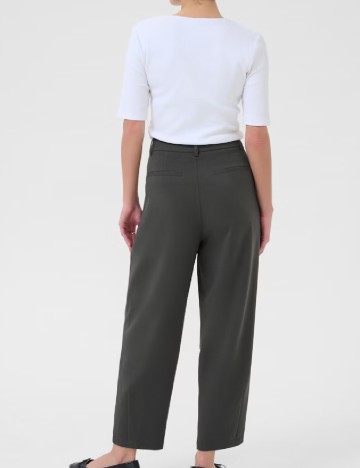 Pantaloni Kaffe, gri