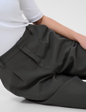 Pantaloni Kaffe, gri