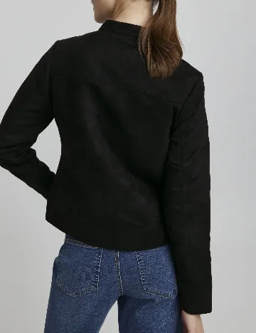 Jacheta Oxmo, negru Negru