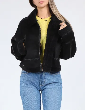 Jacheta Zara, negru Negru