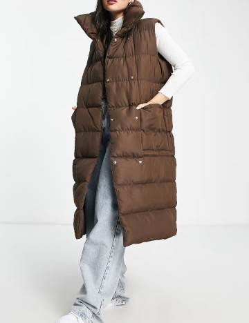 Vesta Threadbare, maro