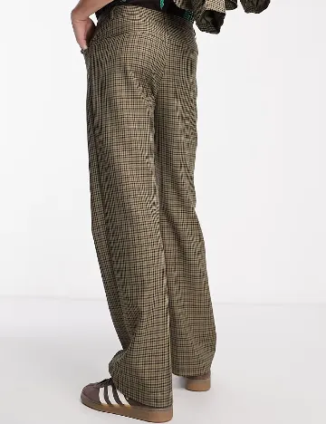 Pantaloni COLLUSION, kaki Verde