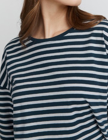 Bluza Oxmo, albastru/alb