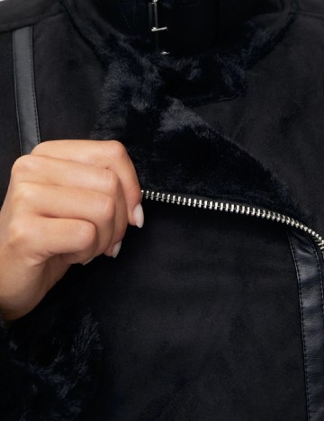 Jacheta Pull&Bear, negru