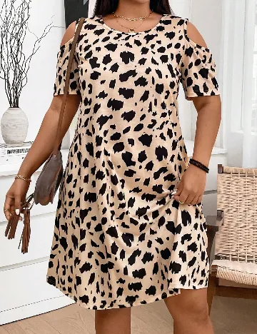 Rochie scurta SHEIN CURVE, crem Crem