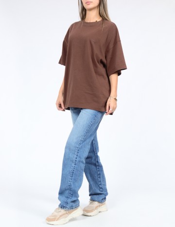 Tricou Ama Studios, maro