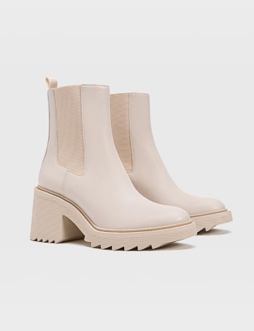 Botine Stradivarius, crem